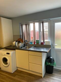 Ensuite Room in Woolwich - 3