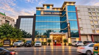 The Lohmod Hotel Delhi Airport - 8