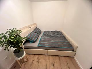 BearStay Apartment Augsburg - Flexibel für Familien, Reisende und Firmen 4 Personen mit Kind - 6
