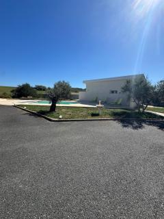 Logement privé au calme avec terrasse et parking - 2