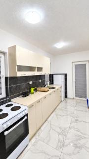 Villa Milla near Autopat e 75 - 7