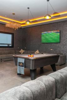 Elegant 9-Bed Villa with Private Pool TN92035 - 9