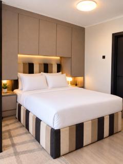 Lux Homes ESCADA Studio 1509 - 5