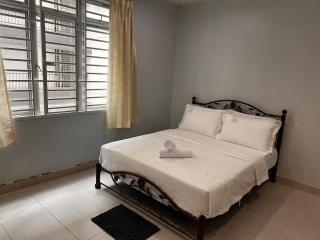 ValueRoomz E5S2 Aeon Tebrau Ikea Triple Deluxe - 3