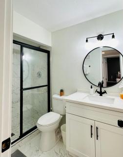 Fully Remodeled 2BR Condo near Strip & Conv Center - 3