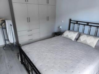 Grandma's Premium Stay, Fiber, near Piraeus Port - 4