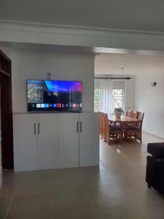 2 Bed Flat in Sunset Apartments, Kiwatule, - 2
