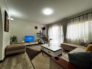 MIRA Stays , Stylish 2 Bedroom Apartment - 6
