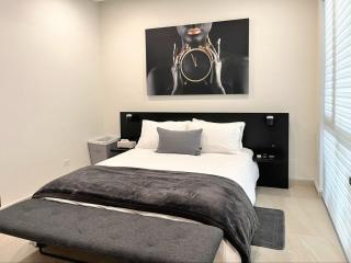 Luxury Beachfront Condo in Rosarito Pool & Jacuzzi - 1