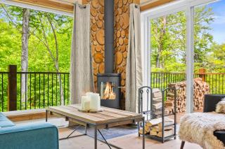 Warm chalet at Lake Superior, Mont Tremblant - 1
