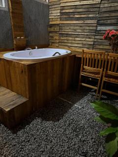 Suite Colonial com hidromassagem privativa - 1