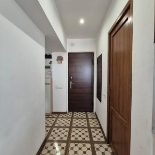 Bright Apartment in the Heart of Yerevan - 5