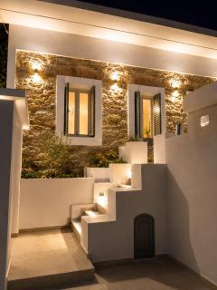 Angelouda's House - Traditional Stone 2 BR Home in Karystos Center - 8
