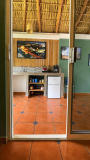 Spacious 1BR Ocean View Penthouse w Private Rooftop - 4