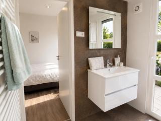 Vrijstaande luxe vakantiewoning met airco en comfort - 9