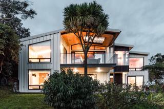 On Point House Luxury design Water Views - 2