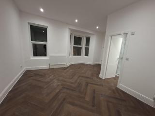 Luxury New-Build 6-Bed HMO Coventry - 9