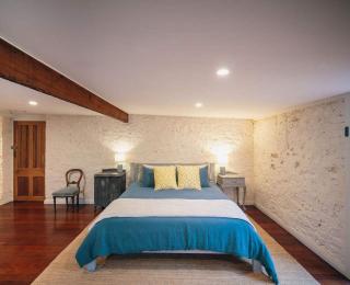 Couples Cottage Escape Cellar Door Bath - 0