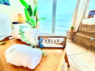 Penthouse Beach Oasis 704 Lovely Daytona ocean front incredible ocean view - 1