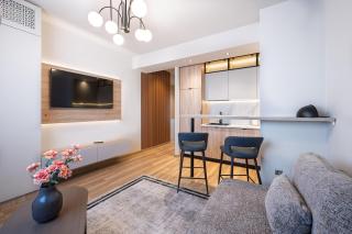 Central Residence - High-End Apartments - 2