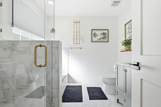 Modern ATX Social House - 6