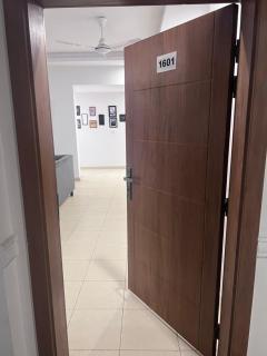 DHA Executive Stay 2 Bed Apartment - 5