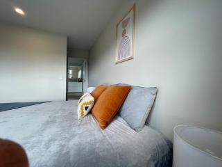 Luxury 2-Bed Townhouse Opposite Northlands Mall - 6