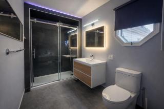 Sea Escape, 2-3 bedrooms, Sleeps 6, Near Halifax and Beaches, Great Location - 5