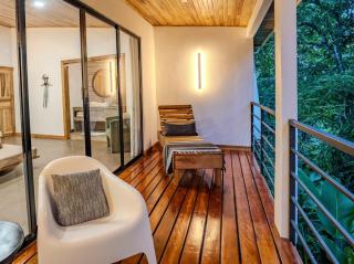 The Toucan Suite at Oropel Lodge - 7