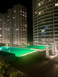LUXURY apartment in Trump Tower, oceanfront - 5
