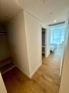 LUXURY apartment in Trump Tower, oceanfront - 1