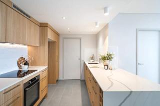 Osprey 901 Luxury 2 Bed 2 Bath Apt with Water View - 5