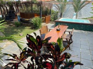 La Famille - Casa com Piscina, Jacuzzi, Jardim e próximo a Praia - 7