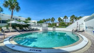 LaPlaya 102E - 5