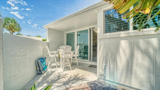 LaPlaya 102E - 3