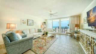 LaPlaya 204D - 8
