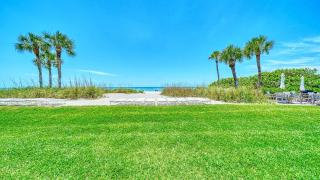 LaPlaya 102B - 3