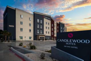 Candlewood Suites Orange by IHG - 6