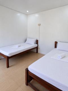 M Residence Capsule Rooms - 5