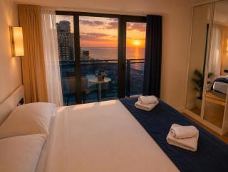 Premium Luxury 2-Bedroom Family Suite & Sea View - 2