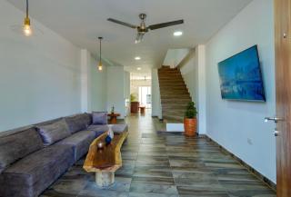 Casa moderna con piscina privada, Villavicencio - 2