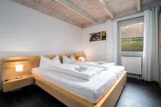 Ferienhaus-Unter-den-Eichen-E6 - 1