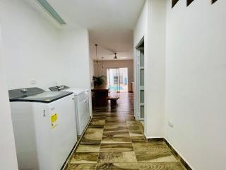 Casa moderna con piscina privada, Villavicencio - 1