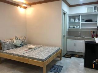 Meadow Brook Oasis Suites - 1
