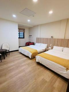 Downtown Accommodation - 5