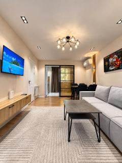 Stylish 3-room apartment in the green center of Tashkent - 0