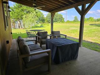 The Paddock House at Dark Horse Farms - 5