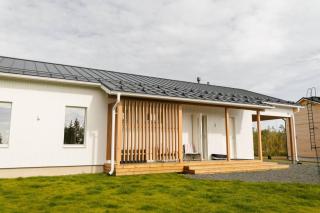 Nordic Pine Villa by BookLapland - 9