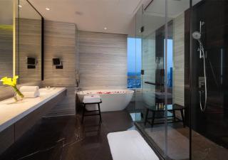 Crowne Plaza Kunshan by IHG - 9