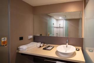 Rich & Free Hotel - Kaifeng 富逸旅趣-北車開封館 - 4